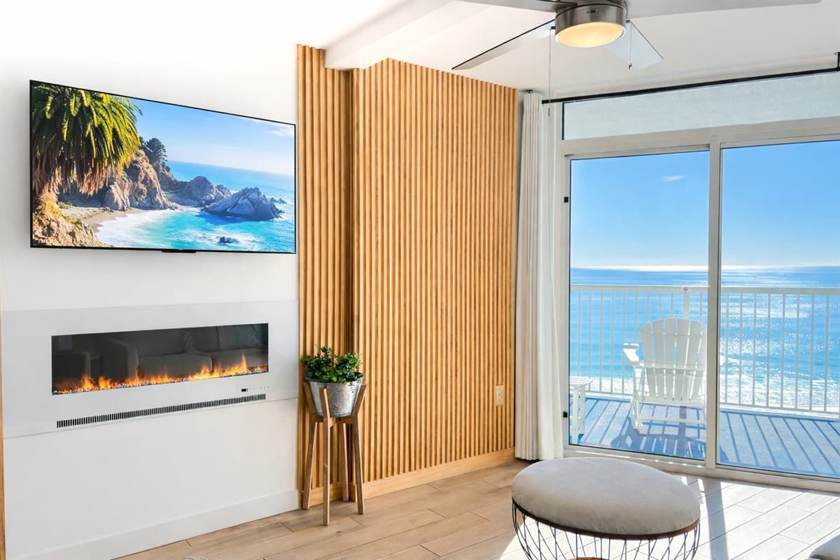 Room to breathe, ocean light throughout, and a private balcony — space to gather, space to unwind.